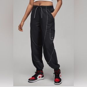 Woman’s Tunnel Pants (Jordan Brand)